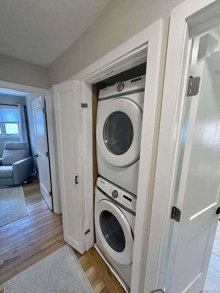122 Jordan Street Bay Shore NY 11706