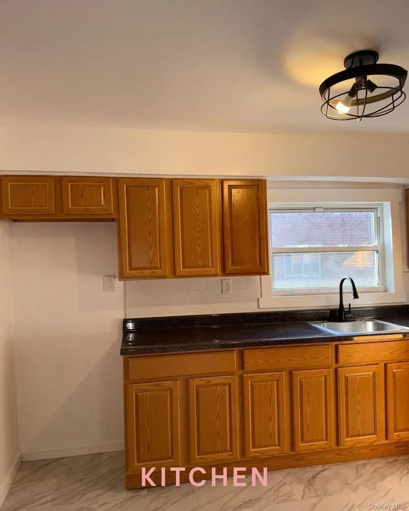 1253 E 72nd Street Brooklyn NY 11234