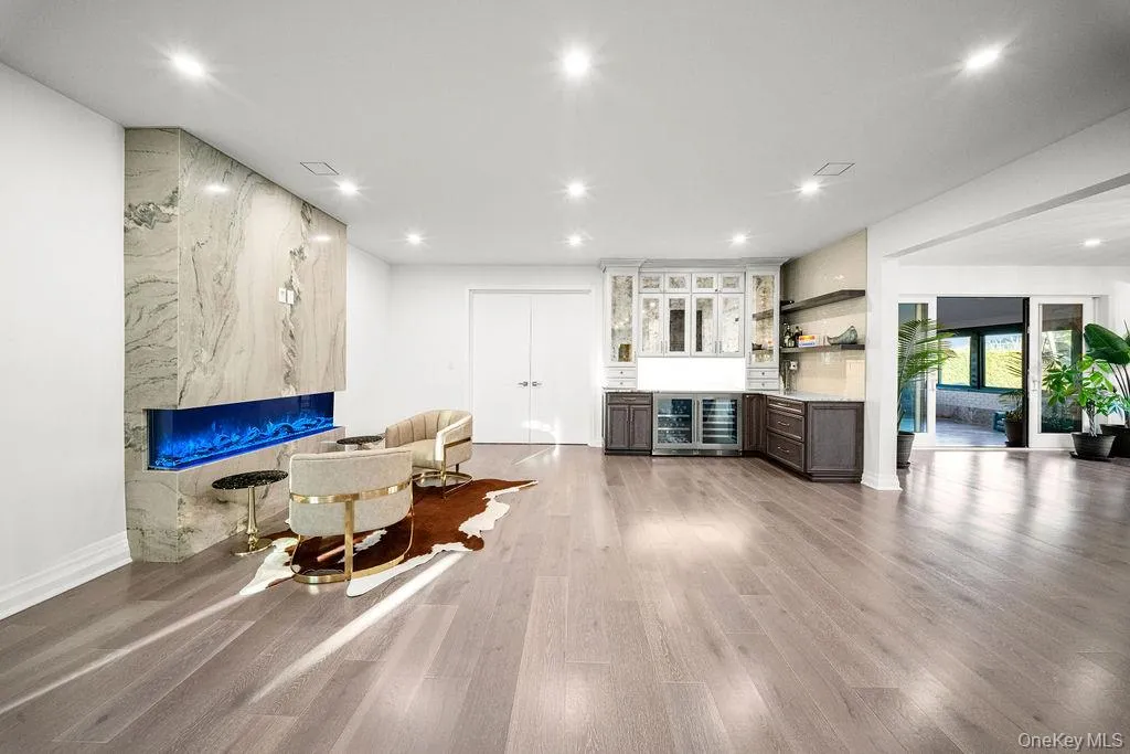 5 Nicolosi Drive Staten Island NY 10312