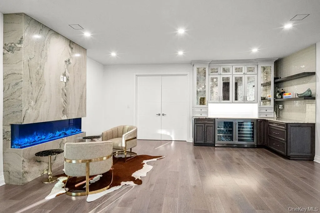 5 Nicolosi Drive Staten Island NY 10312