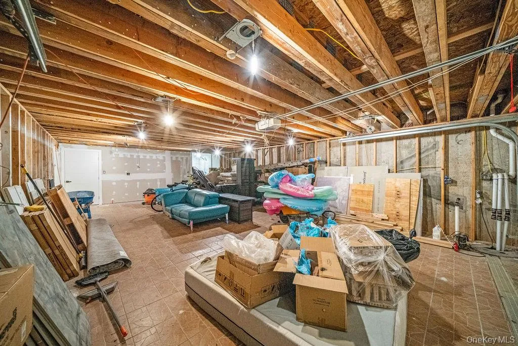 5 Nicolosi Drive Staten Island NY 10312