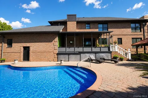 5 Nicolosi Drive Staten Island NY 10312