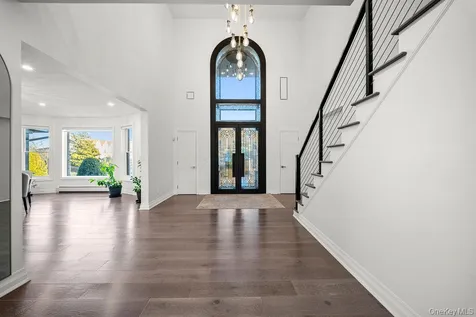 5 Nicolosi Drive Staten Island NY 10312