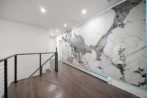 5 Nicolosi Drive Staten Island NY 10312