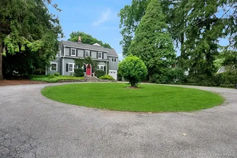 312 Quaker Road Chappaqua NY 10514
