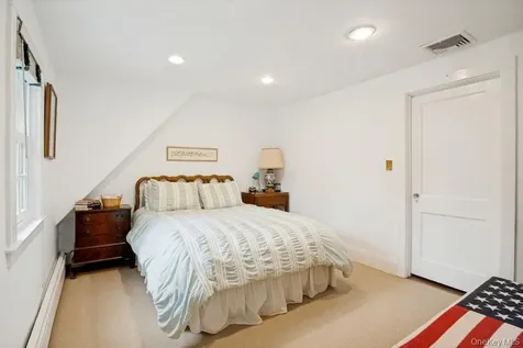 312 Quaker Road Chappaqua NY 10514