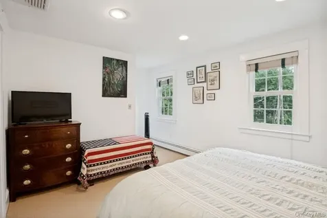312 Quaker Road Chappaqua NY 10514