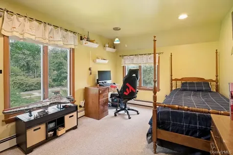 312 Quaker Road Chappaqua NY 10514