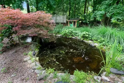 312 Quaker Road Chappaqua NY 10514
