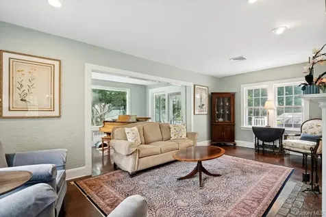 312 Quaker Road Chappaqua NY 10514