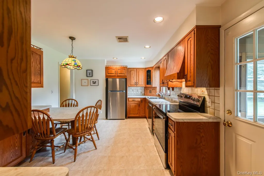 284 Waterbury Hill Road Lagrangeville NY 12540