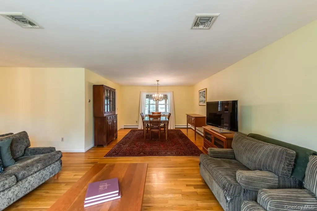 284 Waterbury Hill Road Lagrangeville NY 12540