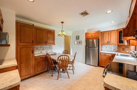 284 Waterbury Hill Road Lagrangeville NY 12540
