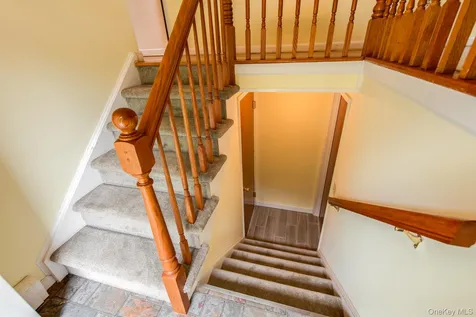 284 Waterbury Hill Road Lagrangeville NY 12540