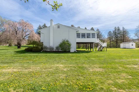 284 Waterbury Hill Road Lagrangeville NY 12540
