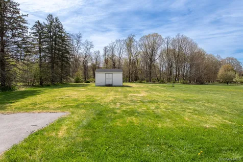 284 Waterbury Hill Road Lagrangeville NY 12540