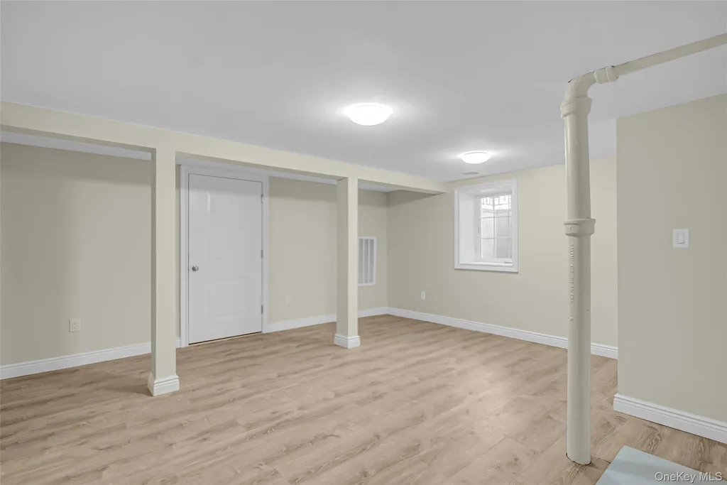 52 Norfeld Boulevard Elmont NY 11003