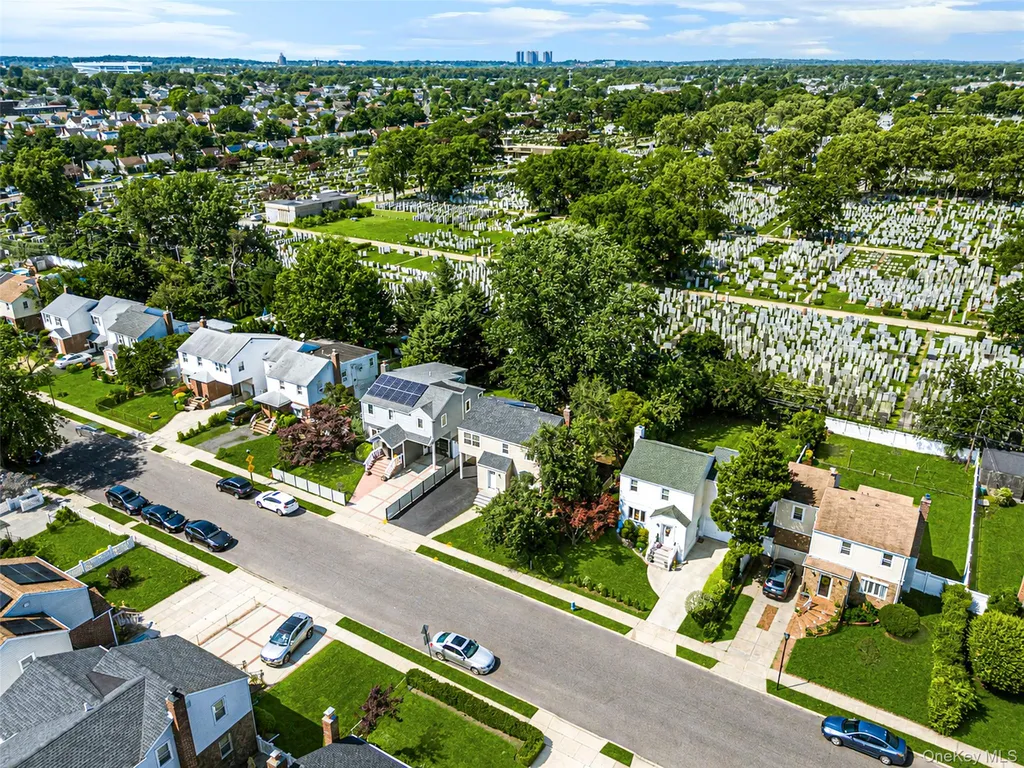 52 Norfeld Boulevard Elmont NY 11003