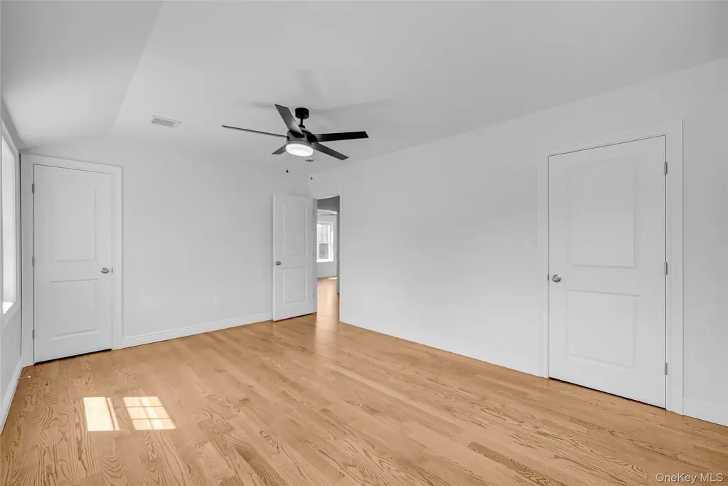 52 Norfeld Boulevard Elmont NY 11003