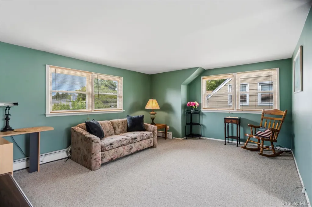 78 Ambrose Avenue Malverne NY 11565