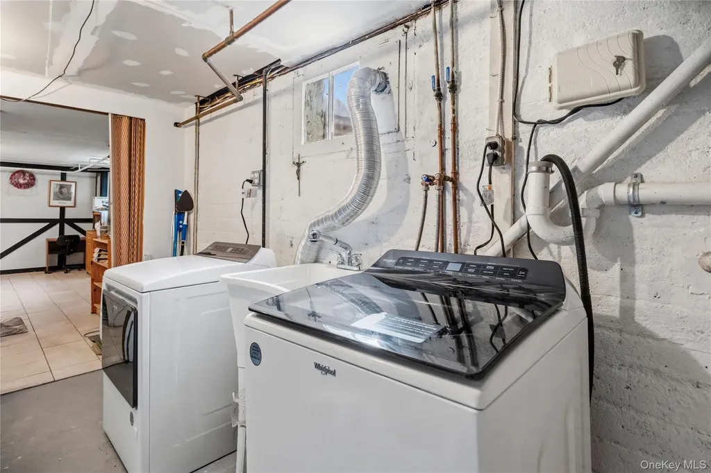 78 Ambrose Avenue Malverne NY 11565