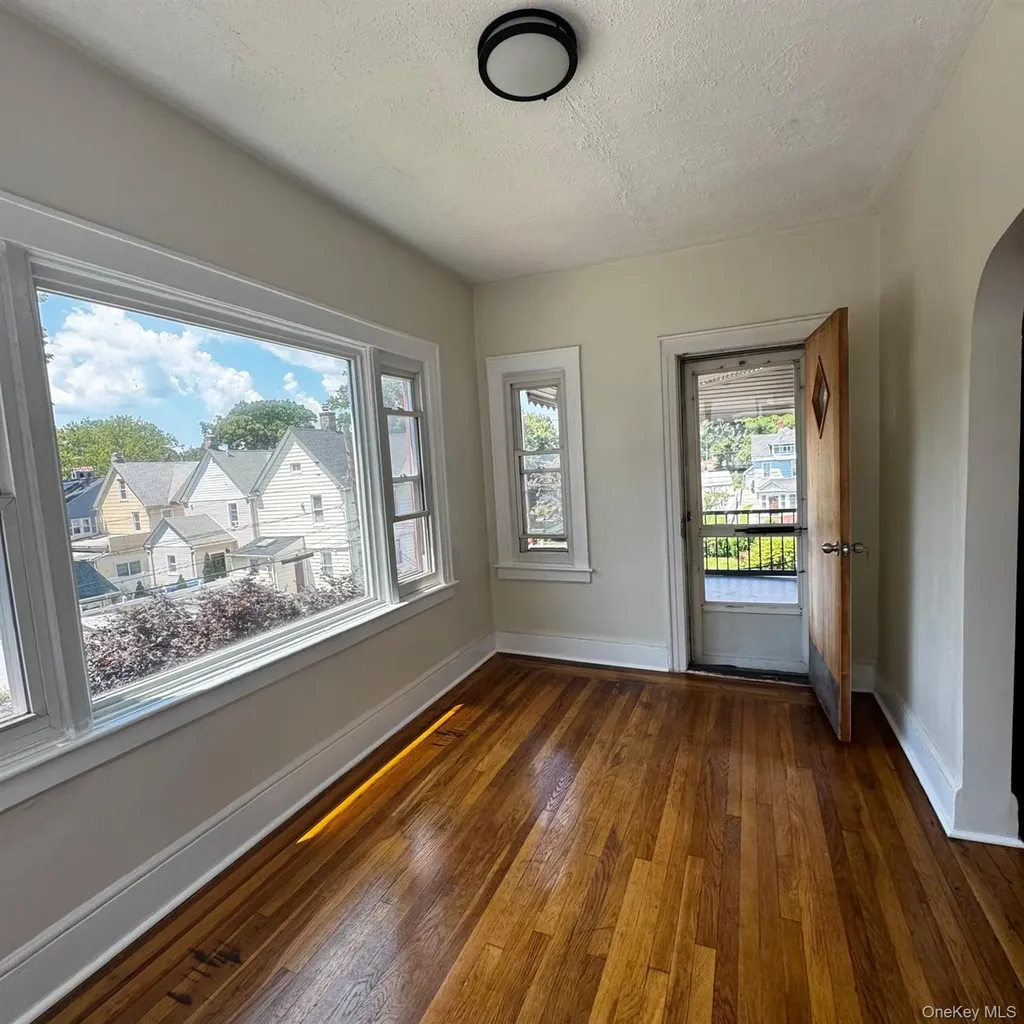 247 Nuber Avenue Mount Vernon NY 10553