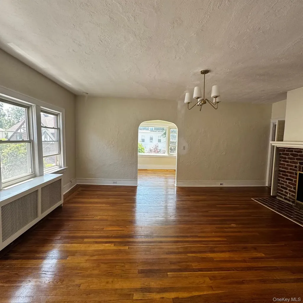 247 Nuber Avenue Mount Vernon NY 10553