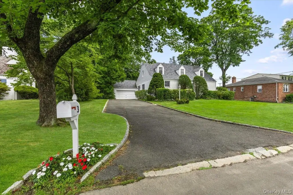 3 Genesee Trail Harrison NY 10528