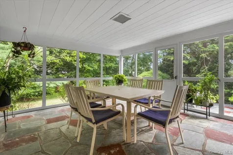 3 Genesee Trail Harrison NY 10528