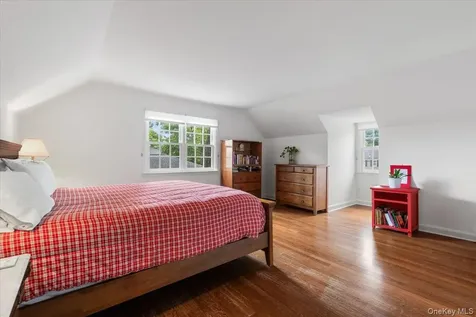 3 Genesee Trail Harrison NY 10528