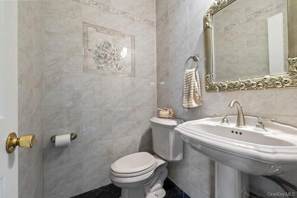 57 Wesley Chapel Road Suffern NY 10901