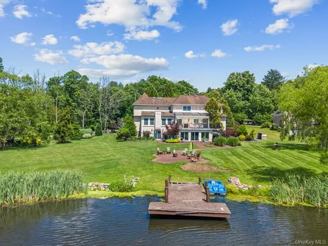 57 Wesley Chapel Road Suffern NY 10901