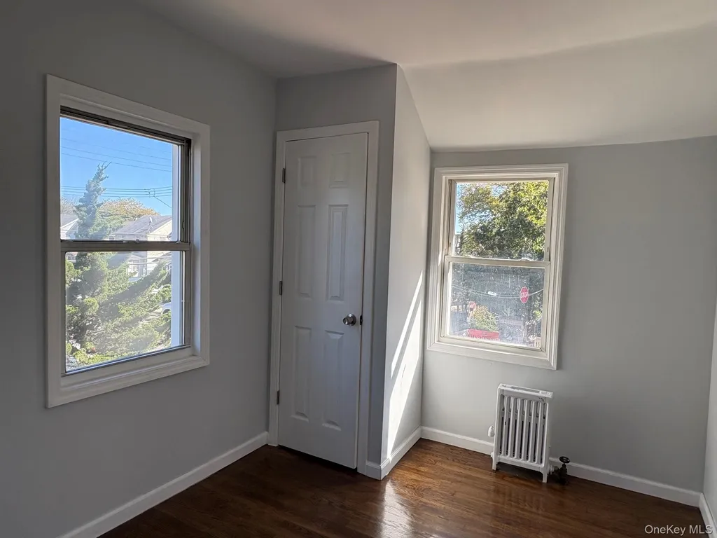 191-47 114th Drive Saint Albans NY 11412