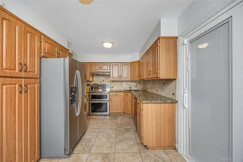 192 Sycamore Avenue Bethpage NY 11714