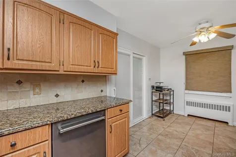 192 Sycamore Avenue Bethpage NY 11714