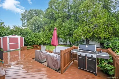 192 Sycamore Avenue Bethpage NY 11714