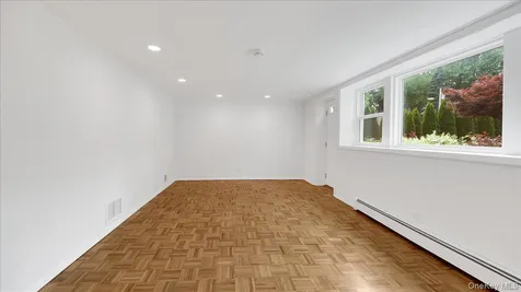 118 Van Etten Boulevard New Rochelle NY 10804
