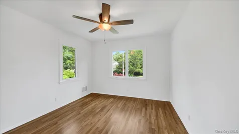118 Van Etten Boulevard New Rochelle NY 10804