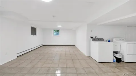 118 Van Etten Boulevard New Rochelle NY 10804
