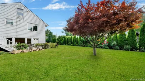 118 Van Etten Boulevard New Rochelle NY 10804