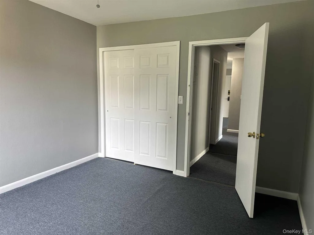 3 Hook Road Hyde Park NY 12601