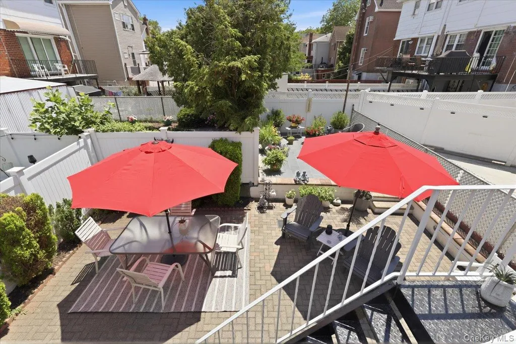 3132 Ampere Avenue Bronx NY 10465