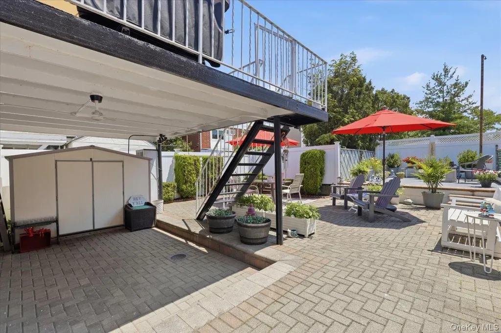 3132 Ampere Avenue Bronx NY 10465