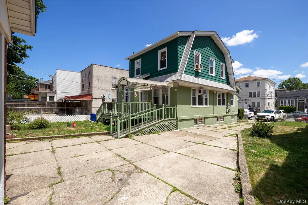 8430 129th Street Kew Gardens NY 11415