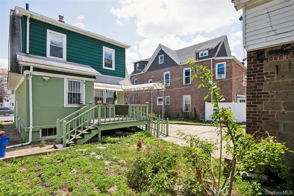 8430 129th Street Kew Gardens NY 11415