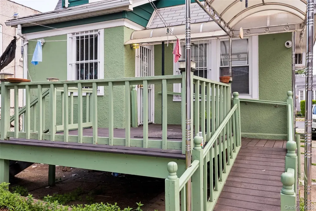 8430 129th Street Kew Gardens NY 11415