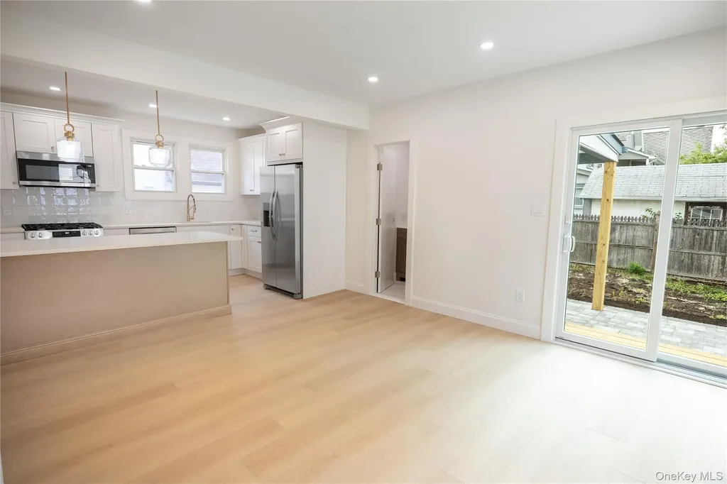 28 Cammerer Avenue East Rockaway NY 11518
