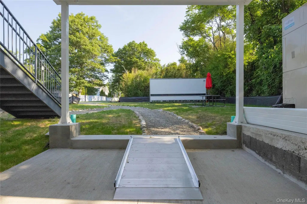 75 E Central Avenue Pearl River NY 10965