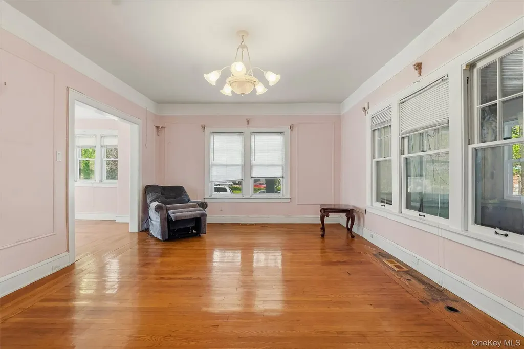2950 Randall Avenue Bronx NY 10465