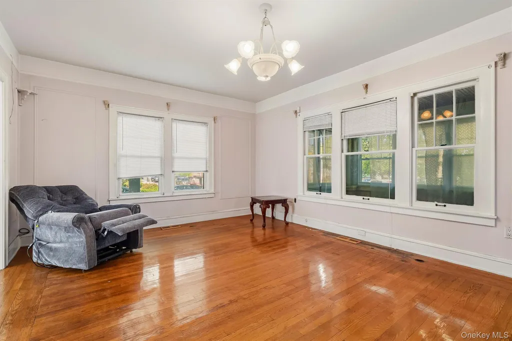 2950 Randall Avenue Bronx NY 10465